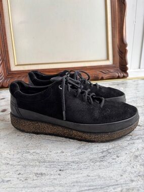 Birkenstock Honnef Black Suede Low-Top Lace-Up Sneakers Women’s 9 men’s 7